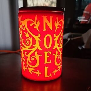 Scentsy Noel Full-Size Wax Warmer W/Light